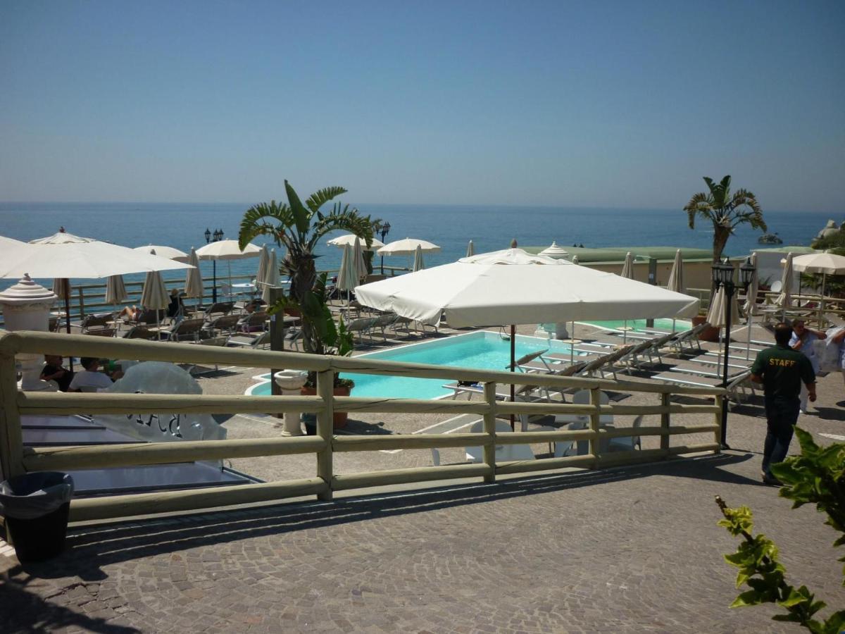 Casthotels Baia Delle Sirene Ίσκια Εξωτερικό φωτογραφία